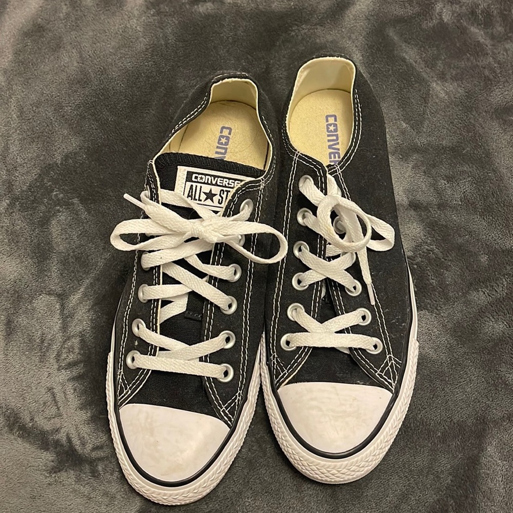 black converse